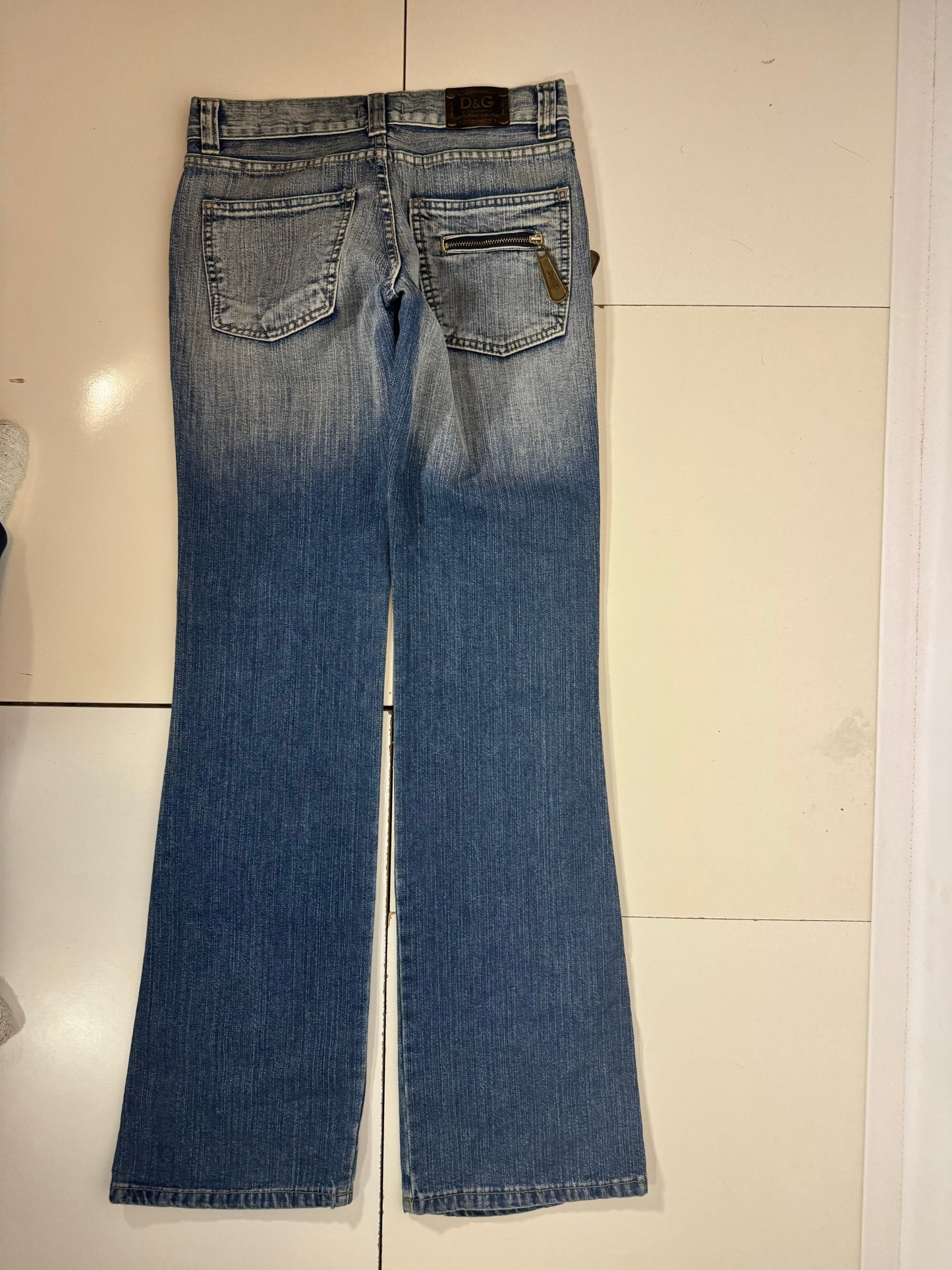 Low waist jeans