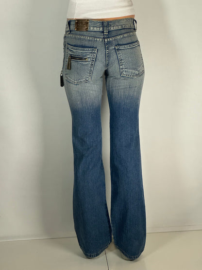 Low waist jeans