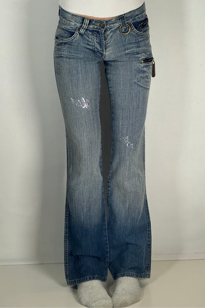 Low waist jeans